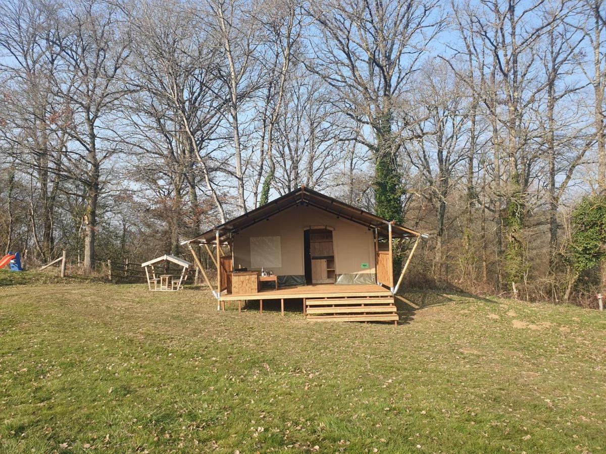 Luxury Safari Tents At Moulin Du Pommier Glamping & Camping Saulgond Kültér fotó