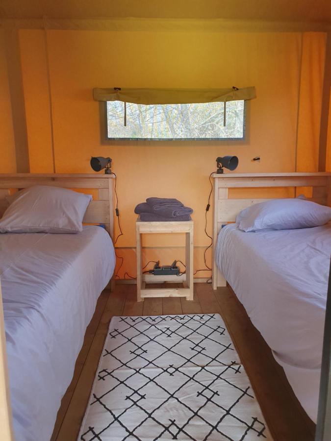 Luxury Safari Tents At Moulin Du Pommier Glamping & Camping Saulgond Kültér fotó