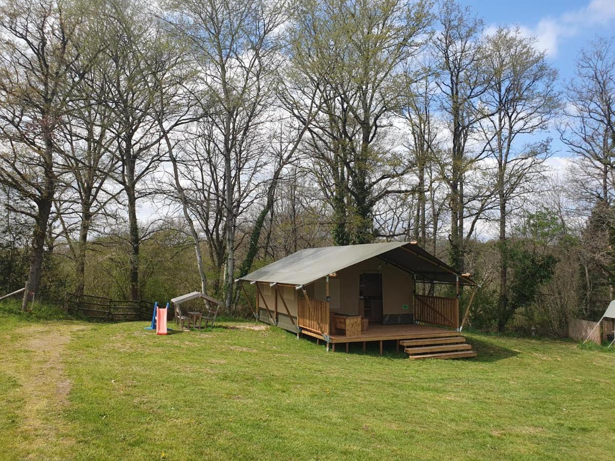 Luxury Safari Tents At Moulin Du Pommier Glamping & Camping Saulgond Kültér fotó