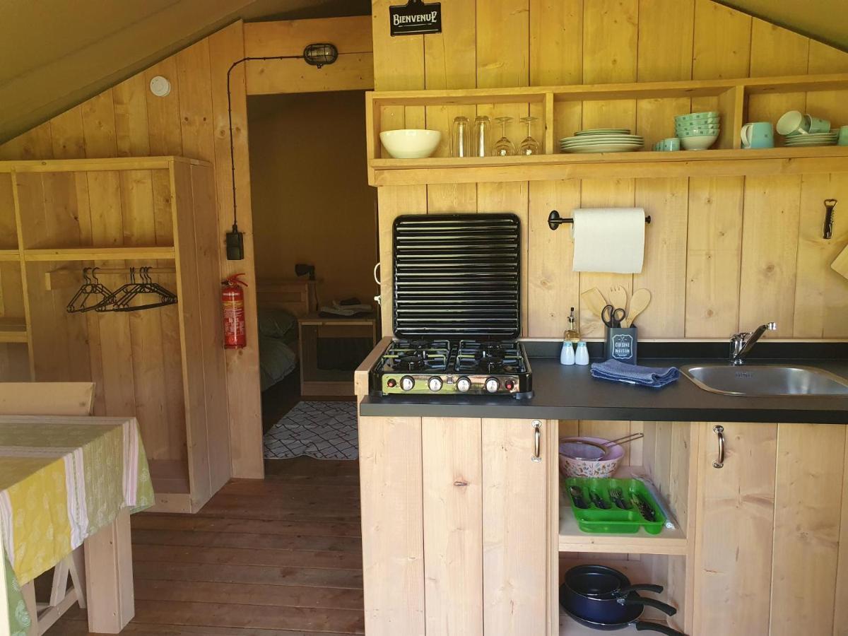 Luxury Safari Tents At Moulin Du Pommier Glamping & Camping Saulgond Kültér fotó
