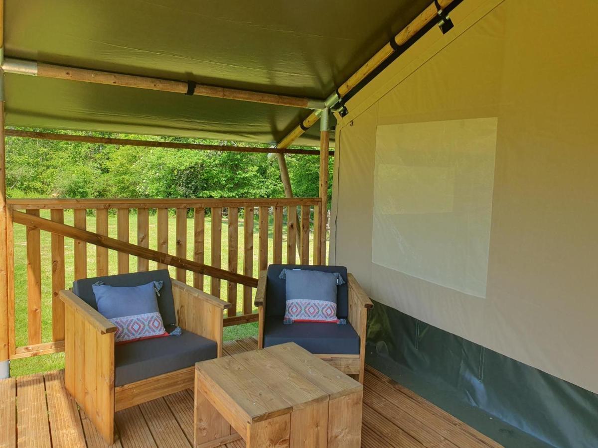 Luxury Safari Tents At Moulin Du Pommier Glamping & Camping Saulgond Kültér fotó