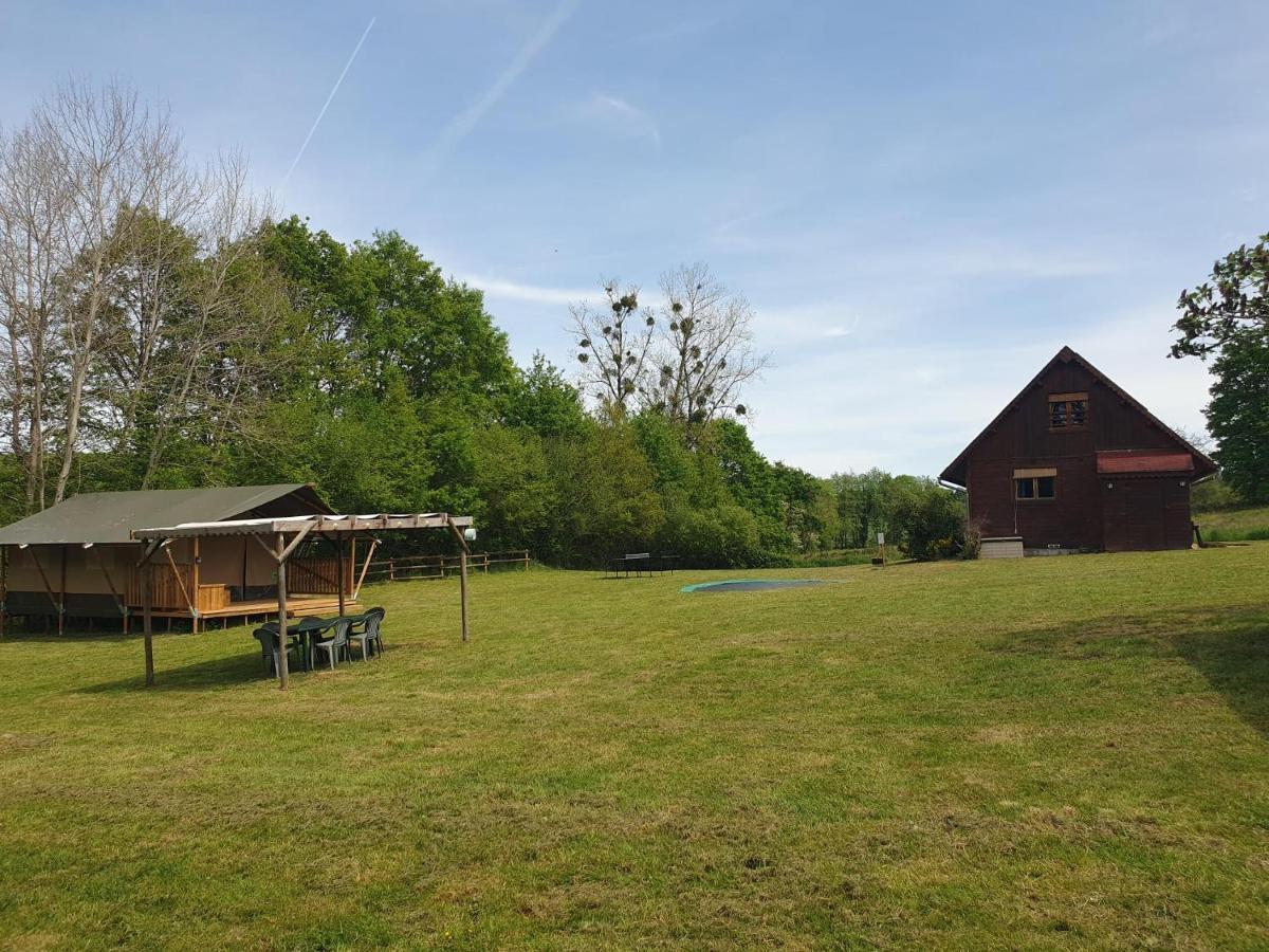 Luxury Safari Tents At Moulin Du Pommier Glamping & Camping Saulgond Kültér fotó