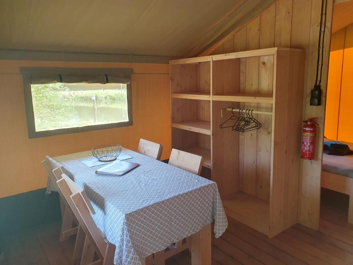 Luxury Safari Tents At Moulin Du Pommier Glamping & Camping Saulgond Kültér fotó