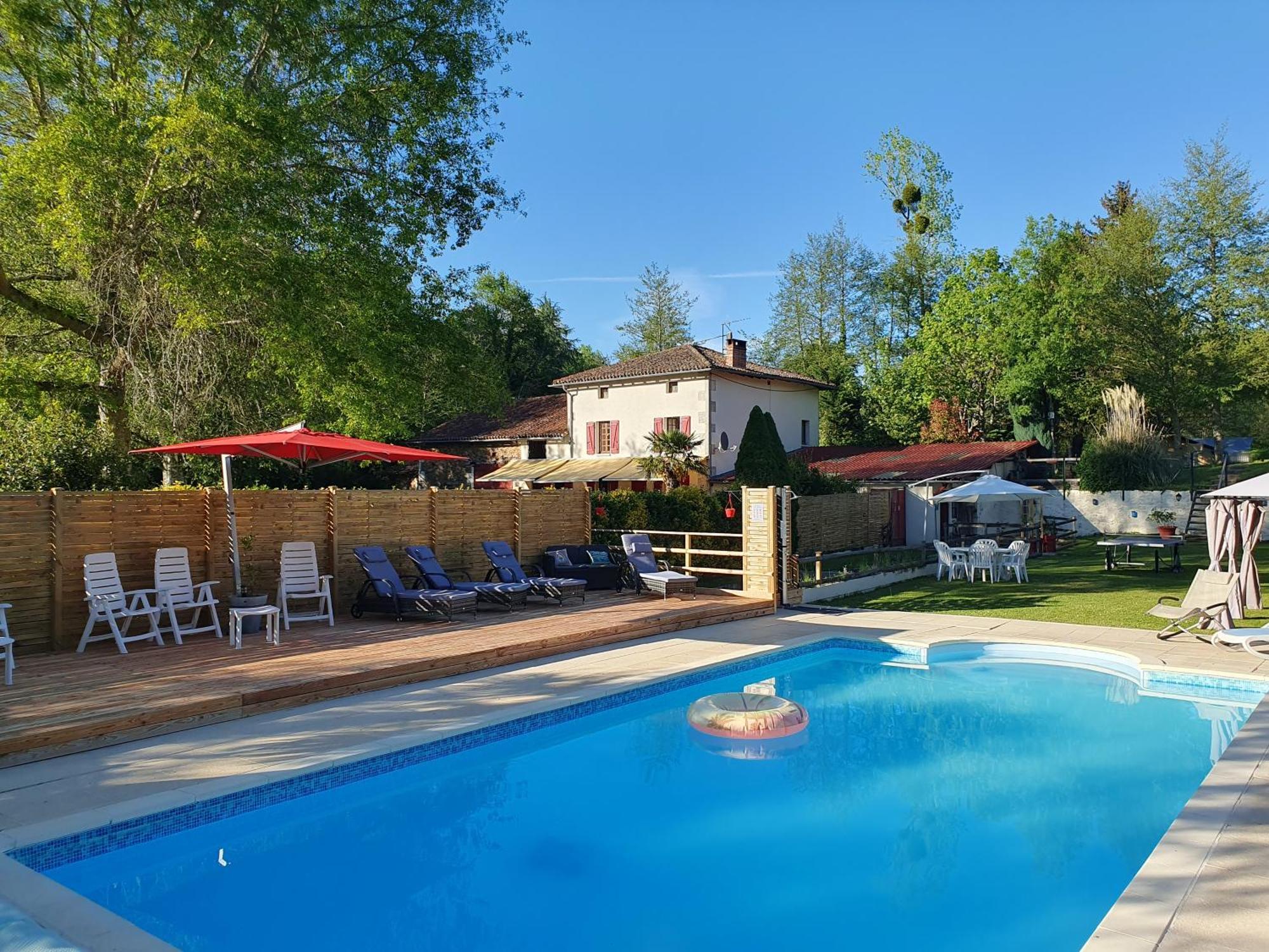Luxury Safari Tents At Moulin Du Pommier Glamping & Camping Saulgond Kültér fotó